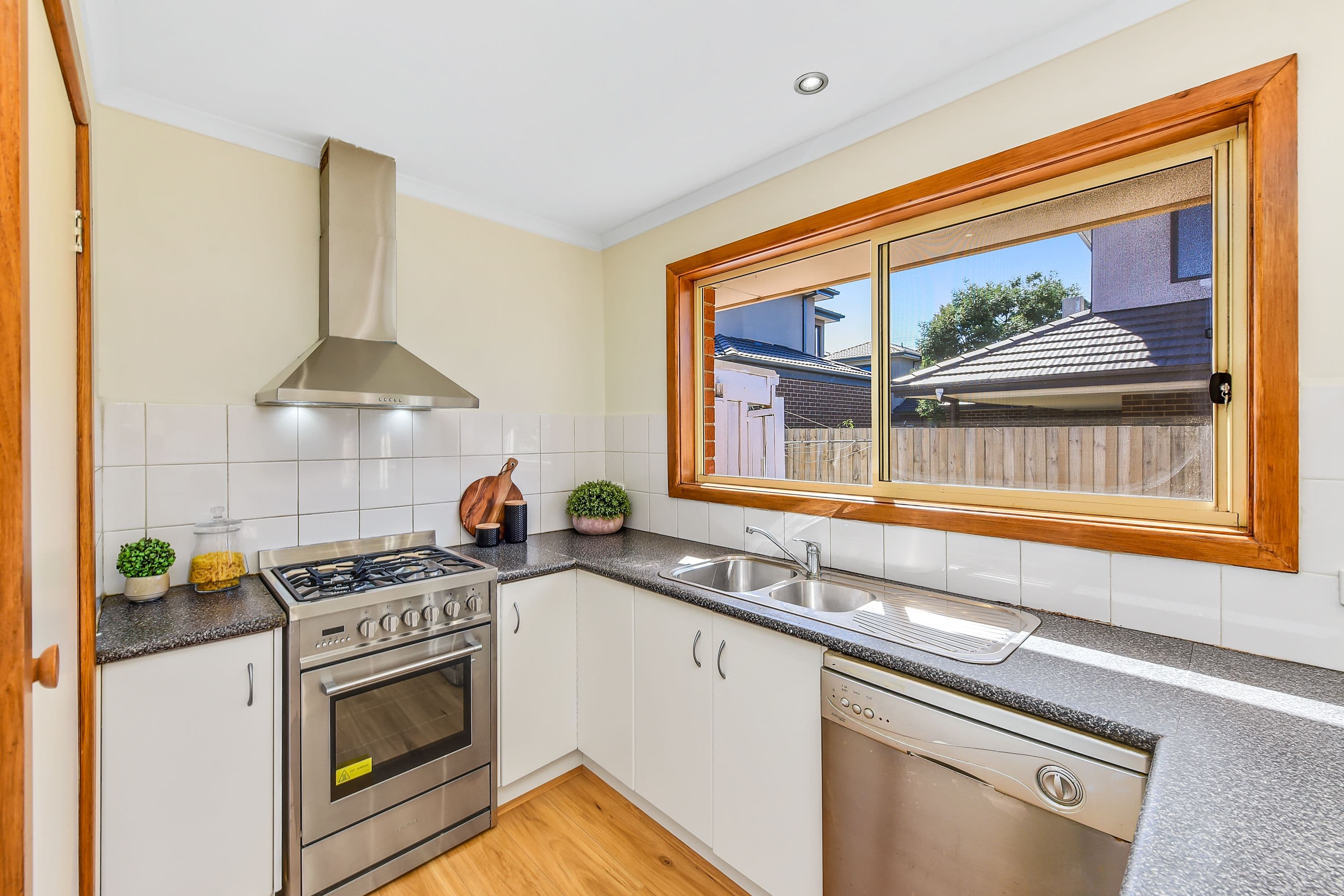 38 Eva Street, Clayton VIC 3168, Clayton - Thumbnail 4
