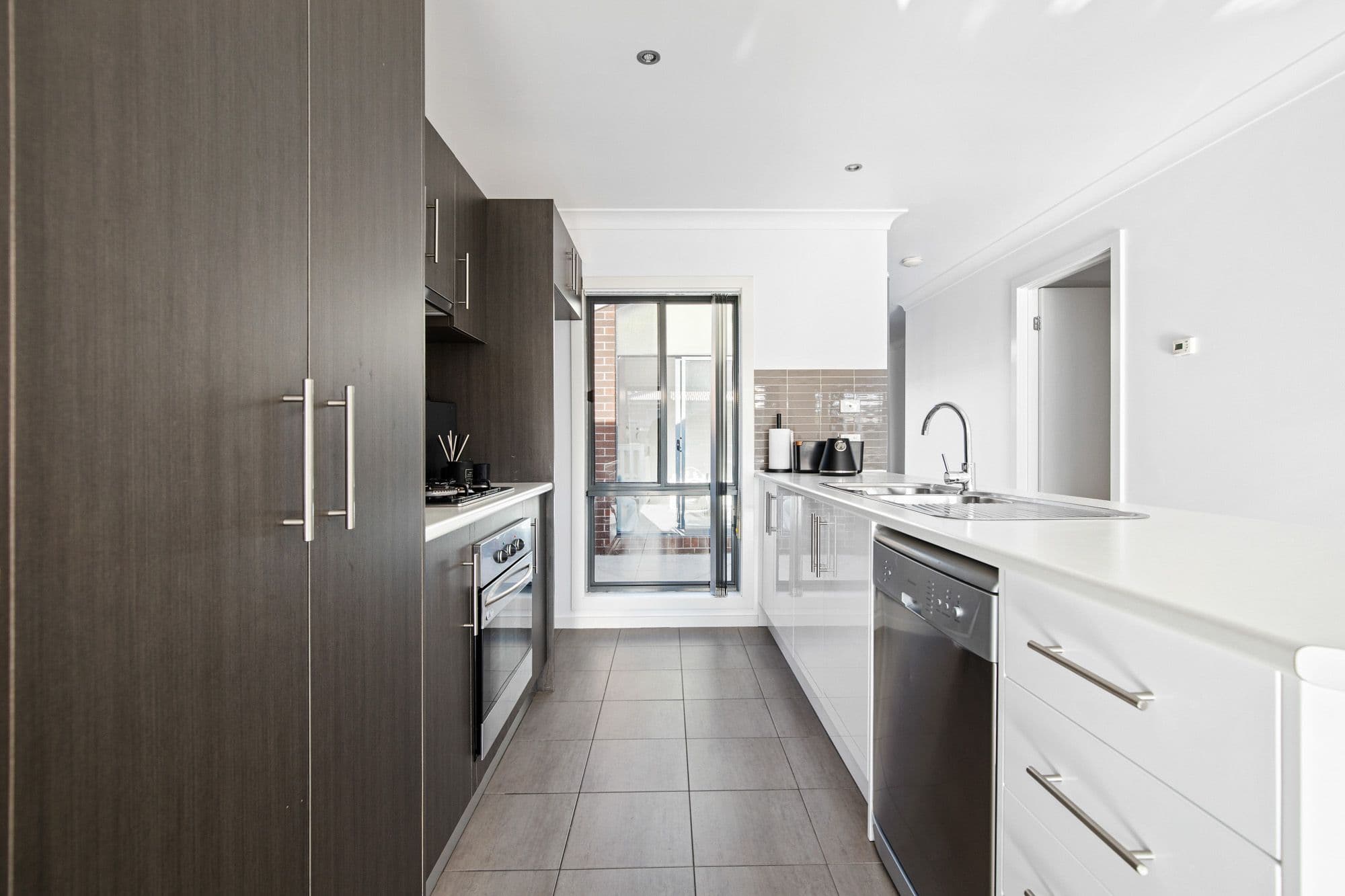 12 Woorite Place, Wyndham Vale VIC 3024, Wyndham Vale - Thumbnail 3