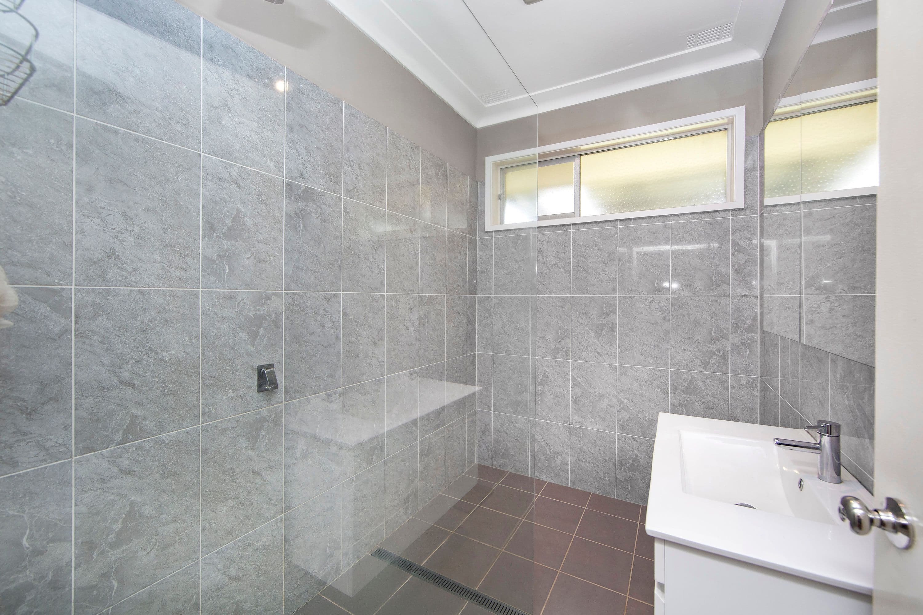 68 Evans Road, Canton Beach - Thumbnail 7