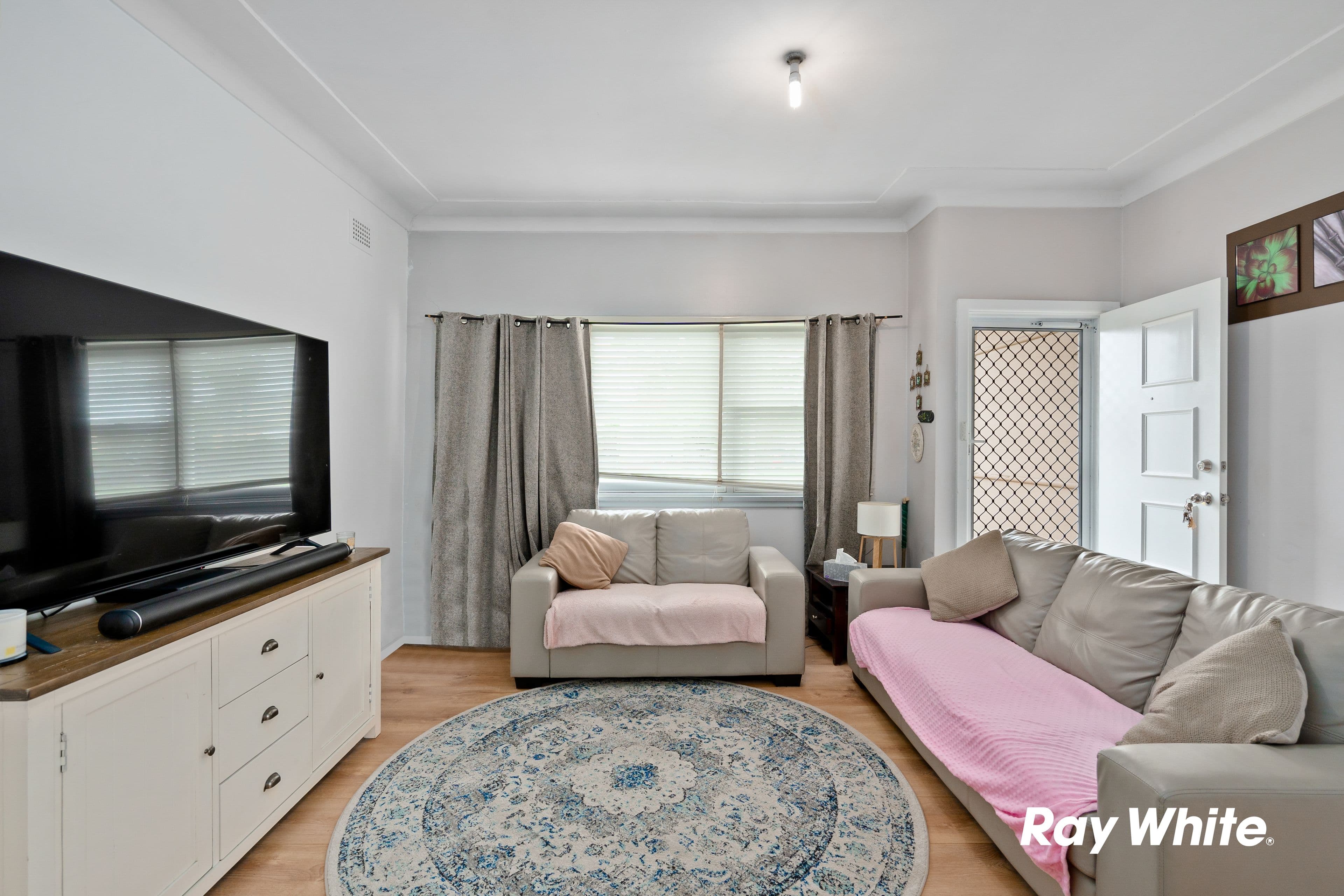 30 Wycombe Street, Doonside NSW 2767, Doonside - Thumbnail 2
