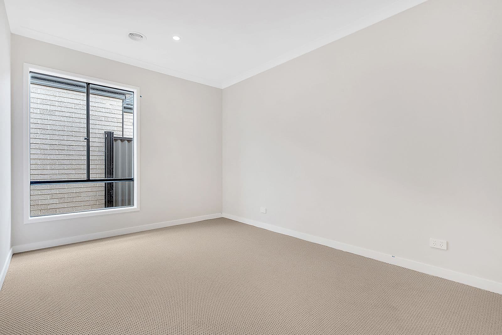 5 Delaware Road, CRAIGIEBURN VIC 3064, Craigieburn - Thumbnail 4