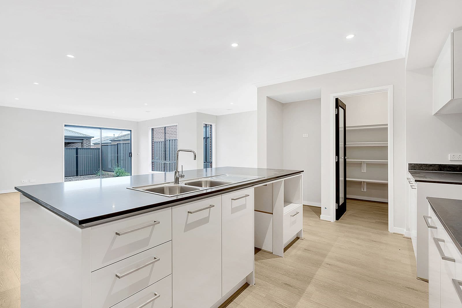 5 Delaware Road, CRAIGIEBURN VIC 3064, Craigieburn - Thumbnail 6
