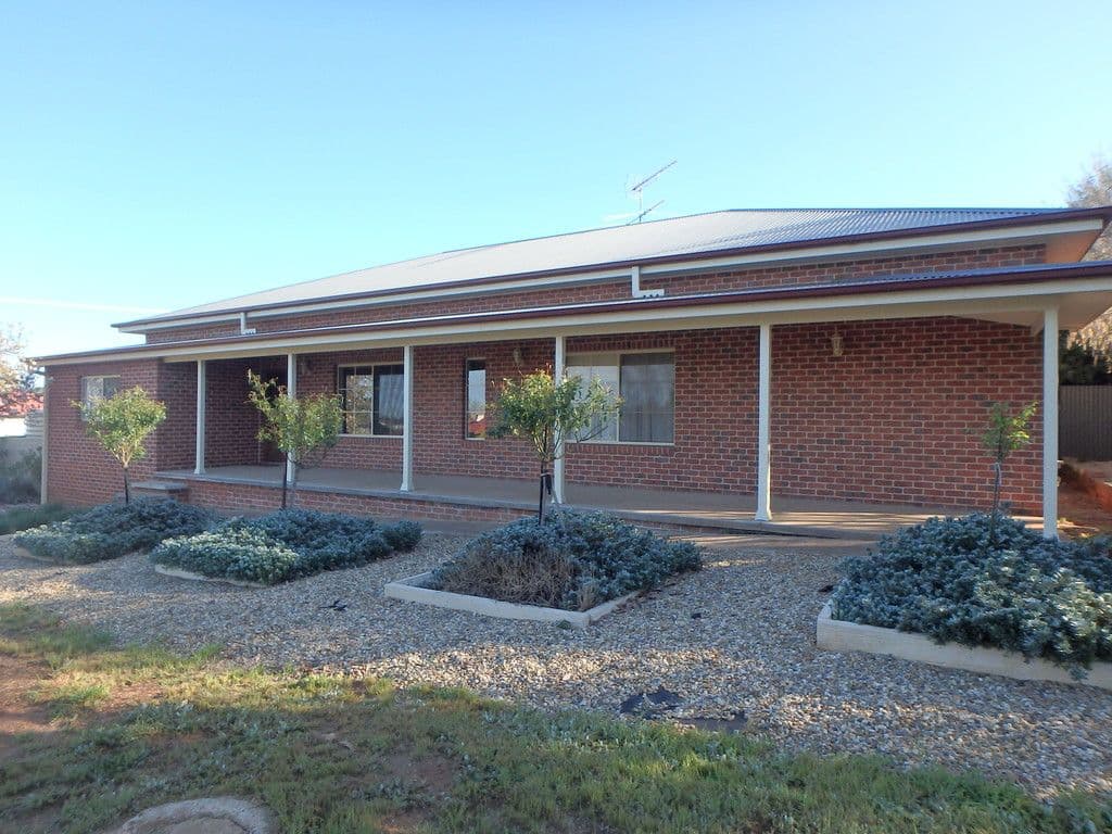 155 Kitchener Road, Temora NSW 2666, Temora - Image 1