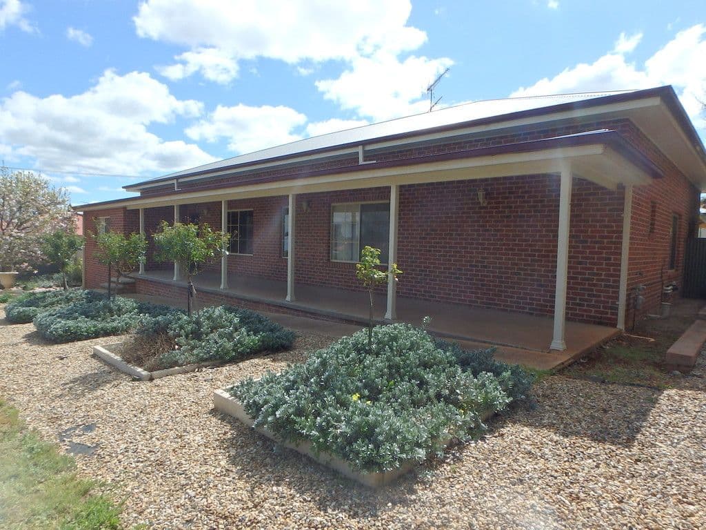 155 Kitchener Road, Temora NSW 2666, Temora - Thumbnail 2
