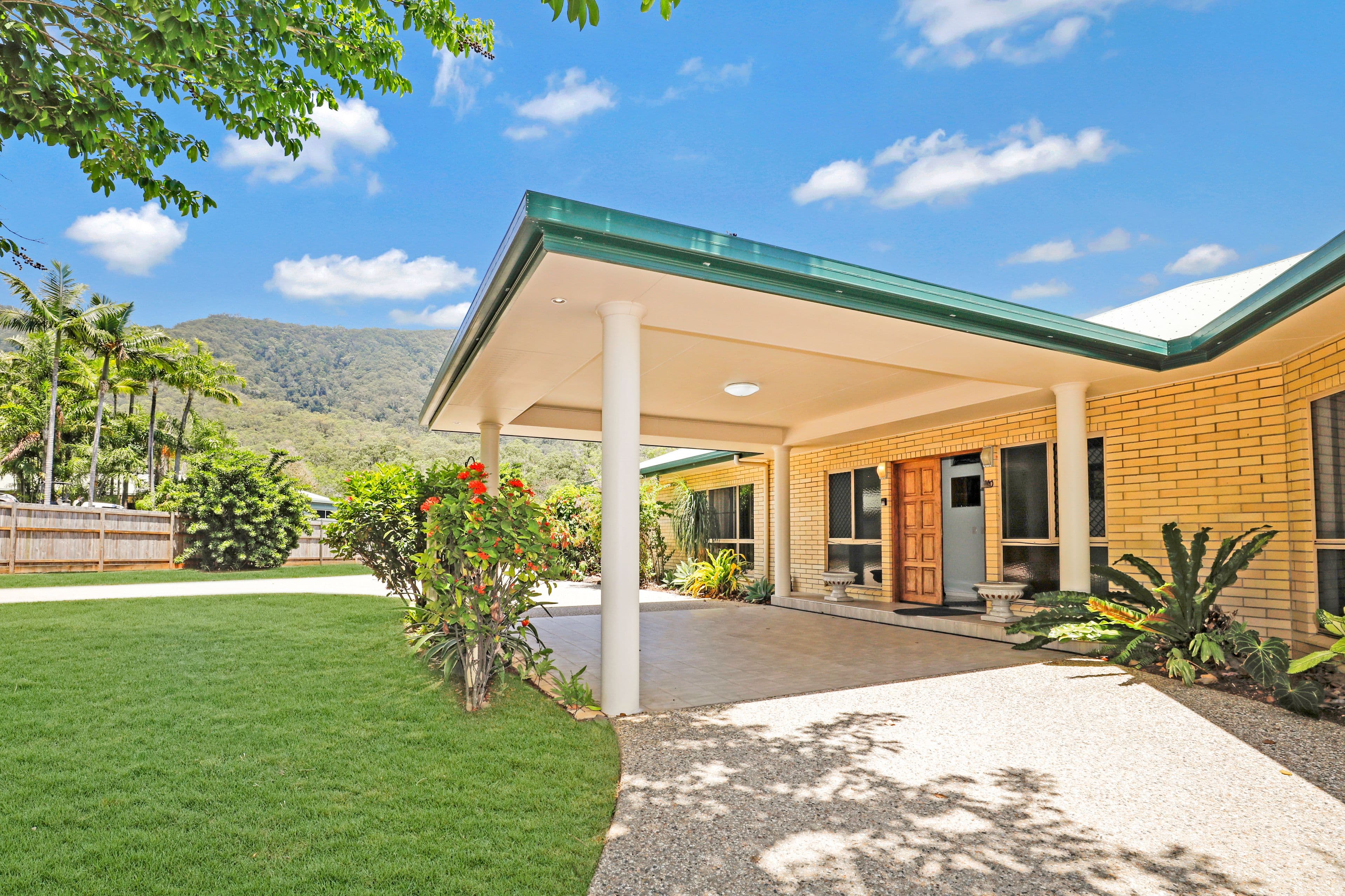 129-131 James Cook Drive, Kewarra Beach QLD 4879, Kewarra Beach - Thumbnail 4