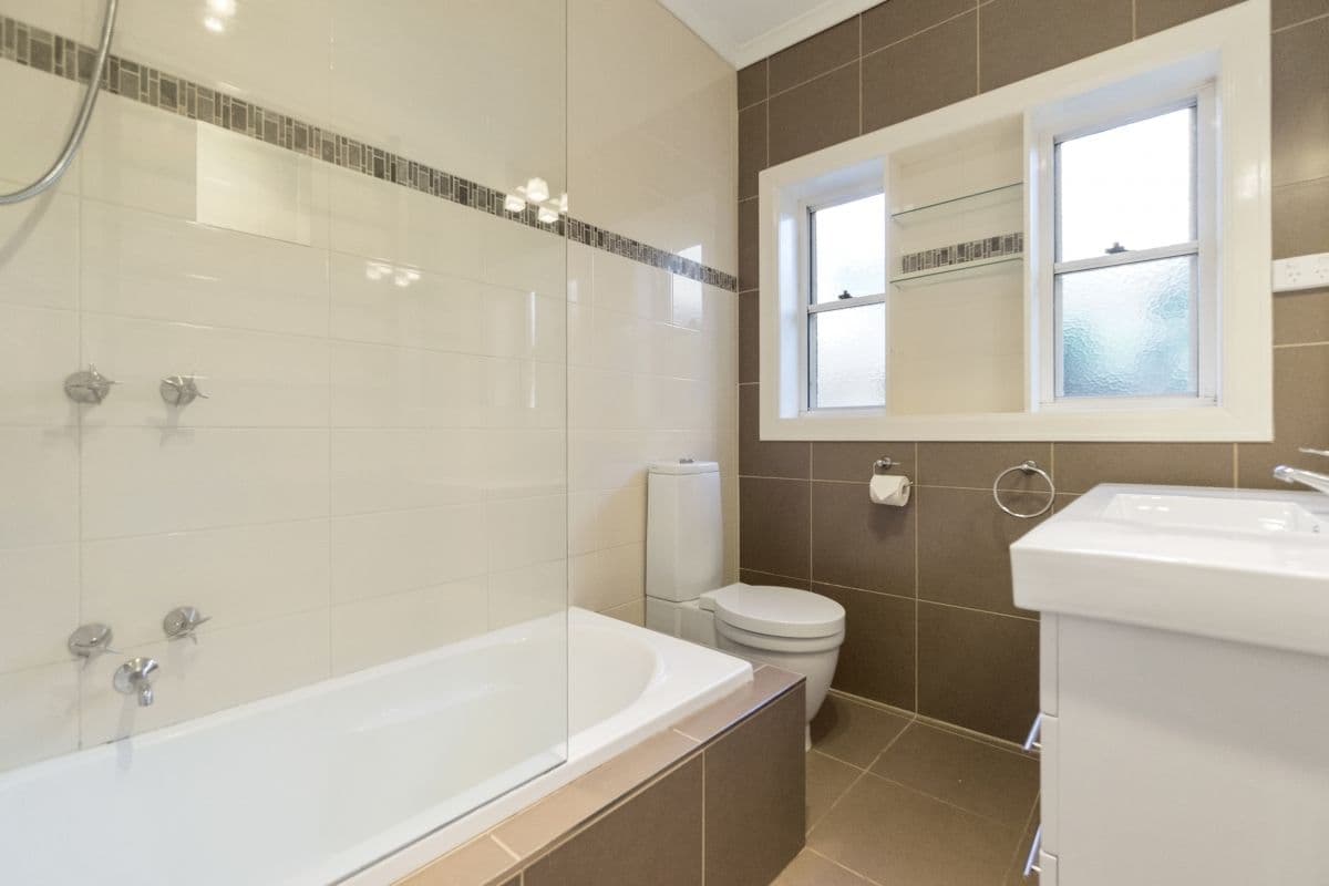 42 Tarneit Road, Werribee VIC 3030, Werribee - Thumbnail 6