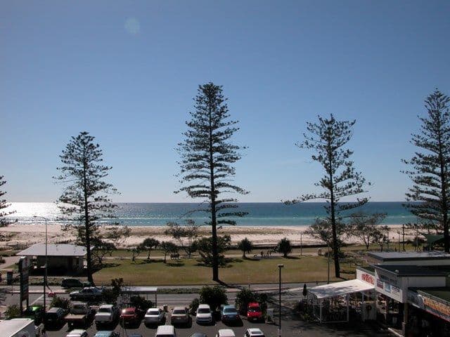 4 Douglas Street, Kirra QLD 4225, Kirra - Image 1