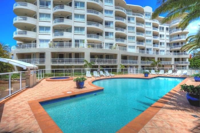 4 Douglas Street, Kirra QLD 4225, Kirra - Thumbnail 4