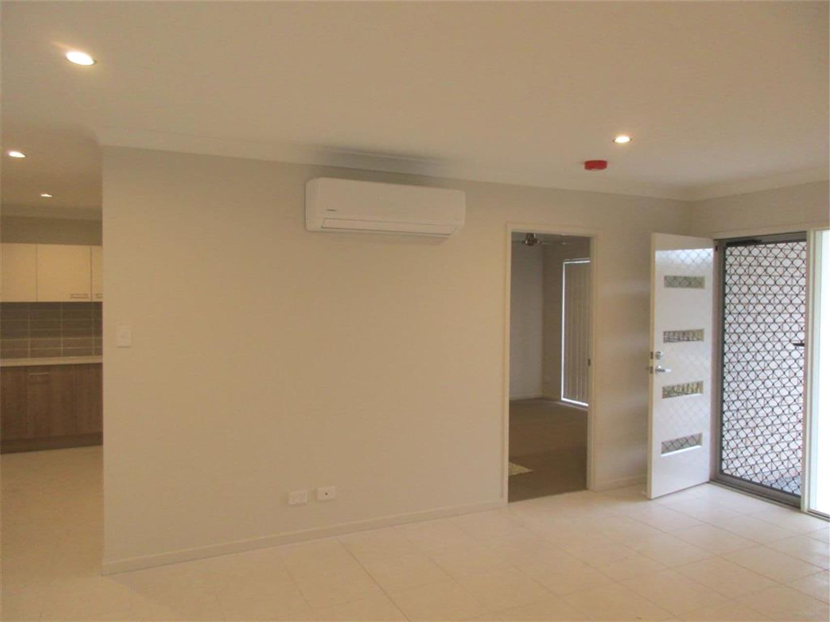 15 Hampton Lane, Pimpama QLD 4209, Pimpama - Thumbnail 4