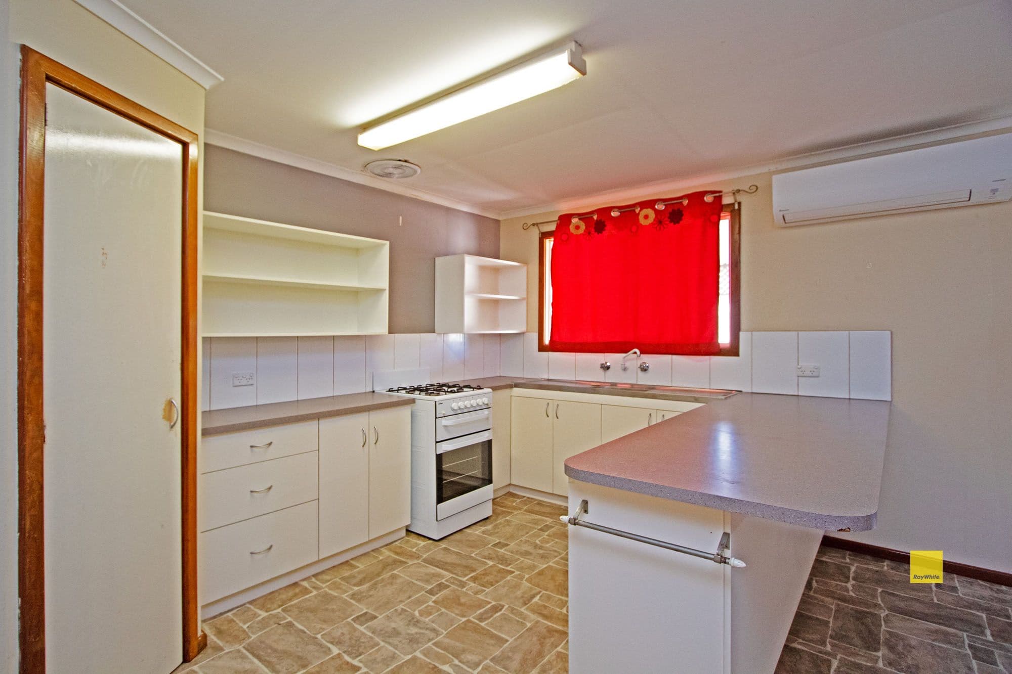 4 Morrison Place, Leeman WA 6514, Leeman - Thumbnail 3