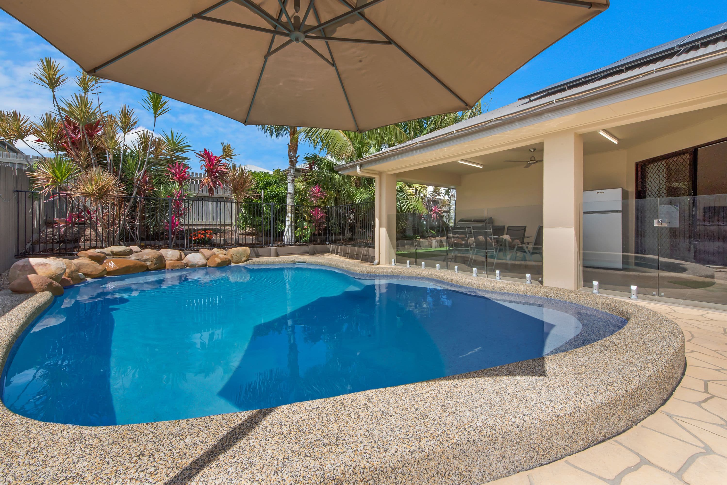 14 Browning Street, Mount Louisa QLD 4814, Mount Louisa - Image 1