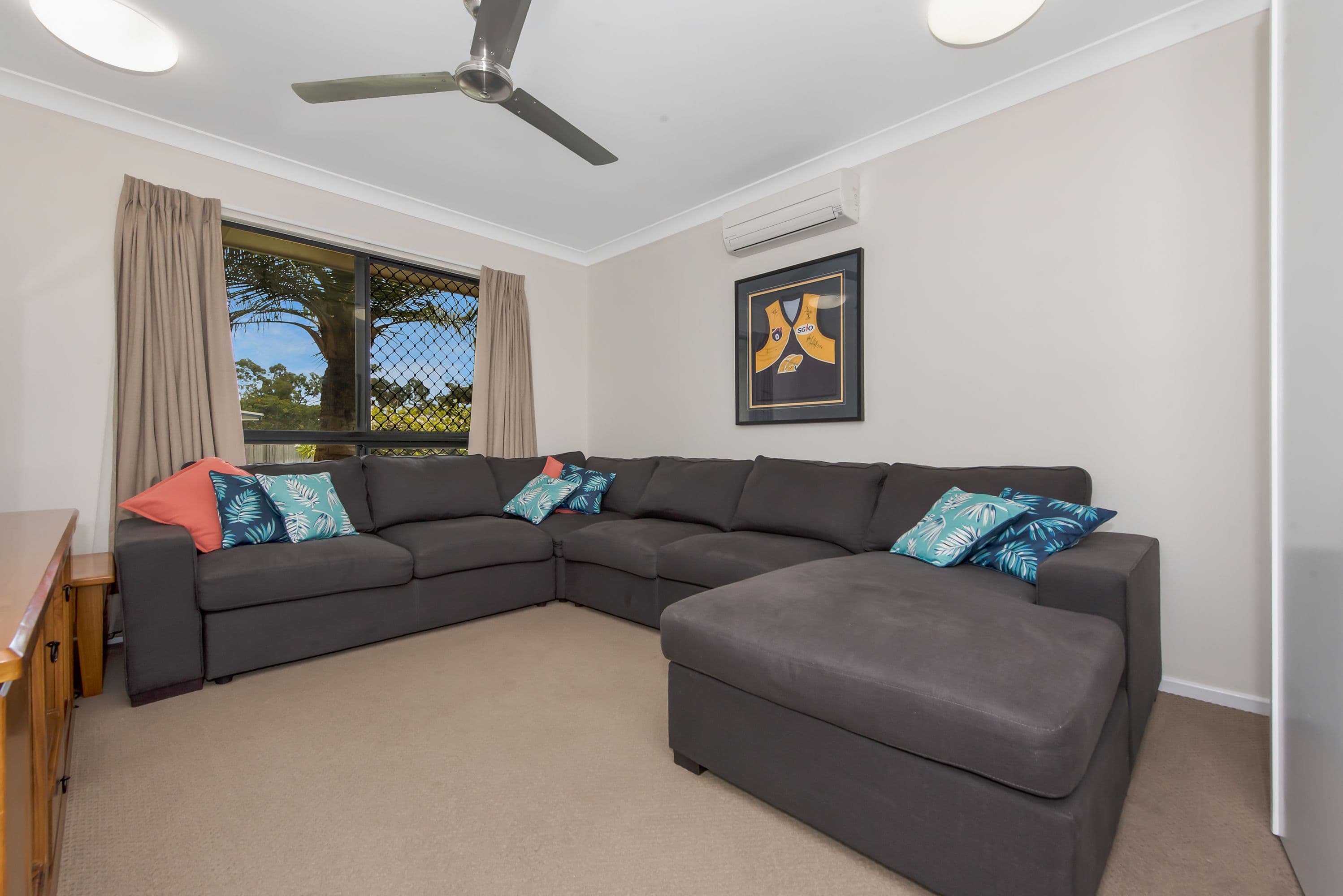 14 Browning Street, Mount Louisa QLD 4814, Mount Louisa - Thumbnail 3