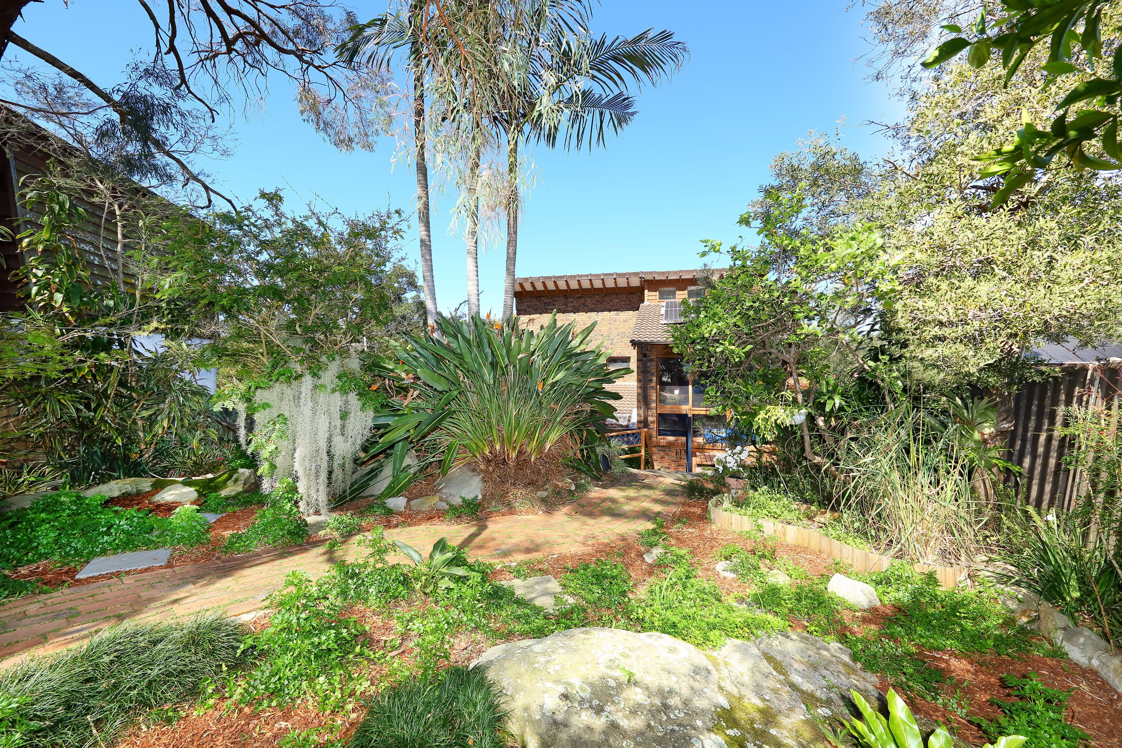 16 Valley Road, Padstow Heights - Thumbnail 3