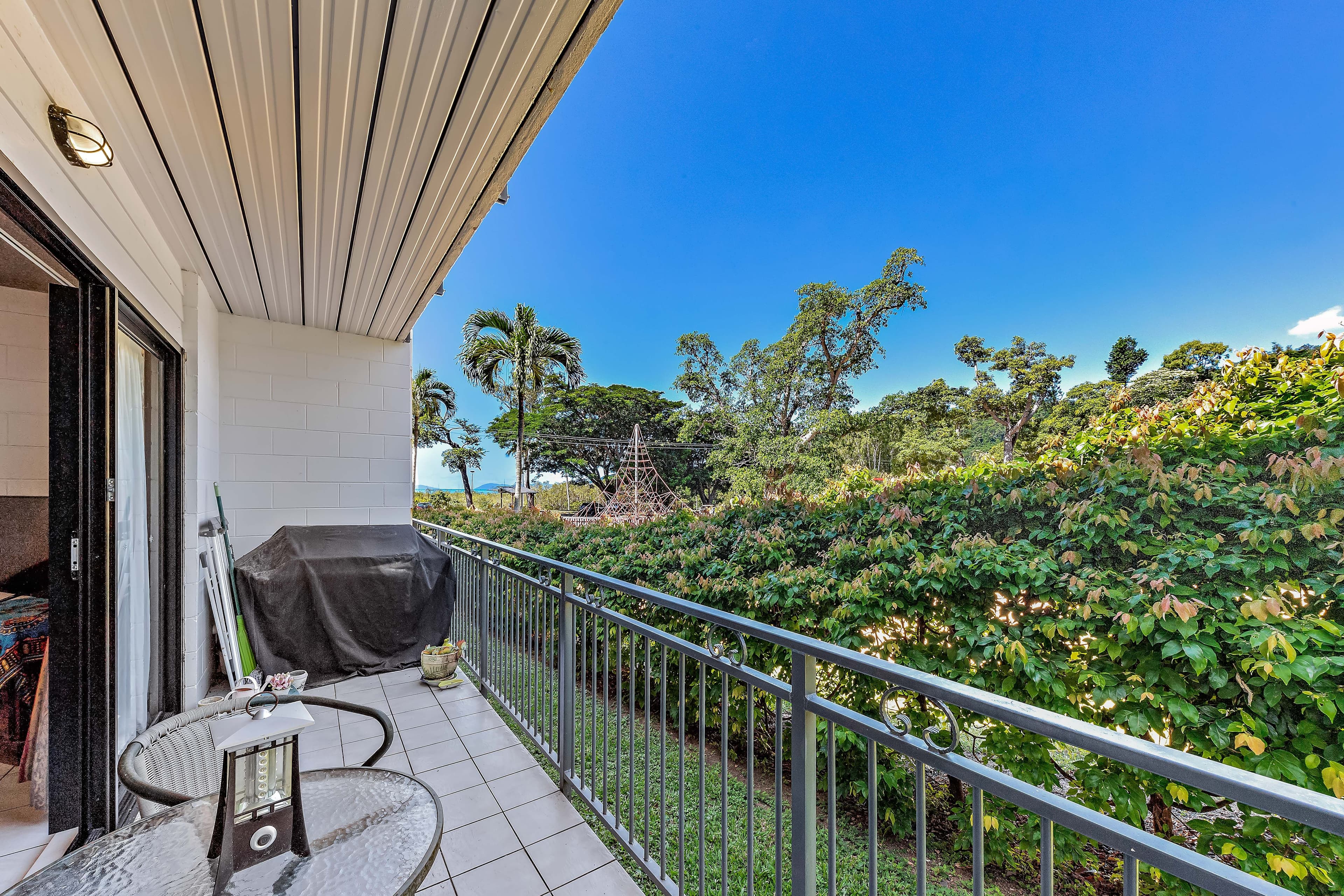 48 Coral Esplanade, Cannonvale QLD 4802, Cannonvale - Thumbnail 3