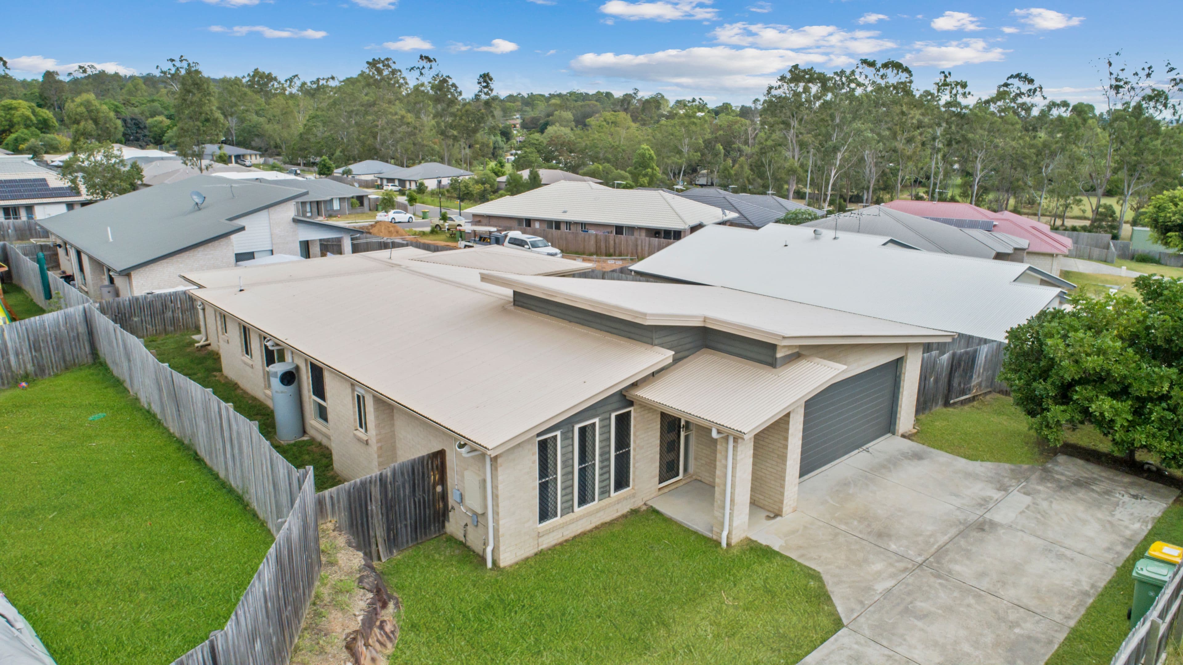 24 Gordon Drive, Bellbird Park QLD 4300, Bellbird Park - Thumbnail 2