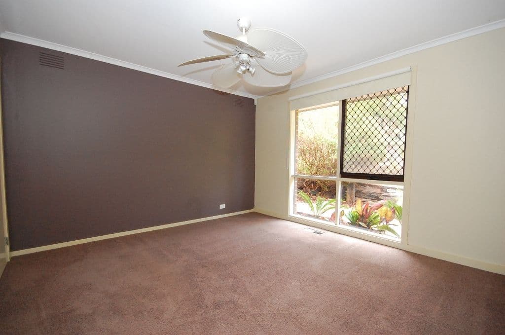 2 Adams Place, MOUNT EVELYN VIC 3796, Mount Evelyn - Thumbnail 5