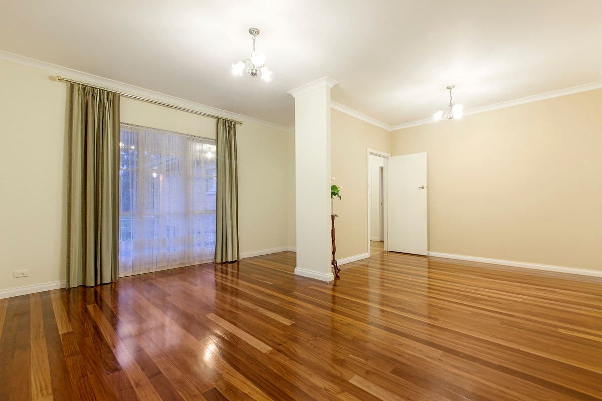 12 Kensington Crescent, Enfield SA 5085, Enfield - Thumbnail 2