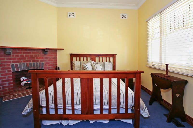 277 Autumn Street, MANIFOLD HEIGHTS VIC 3218, Manifold Heights - Thumbnail 3