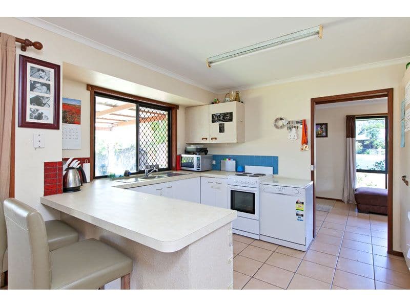 8 Brimblecombe Street, VICTORIA POINT QLD 4165, Victoria Point - Thumbnail 6