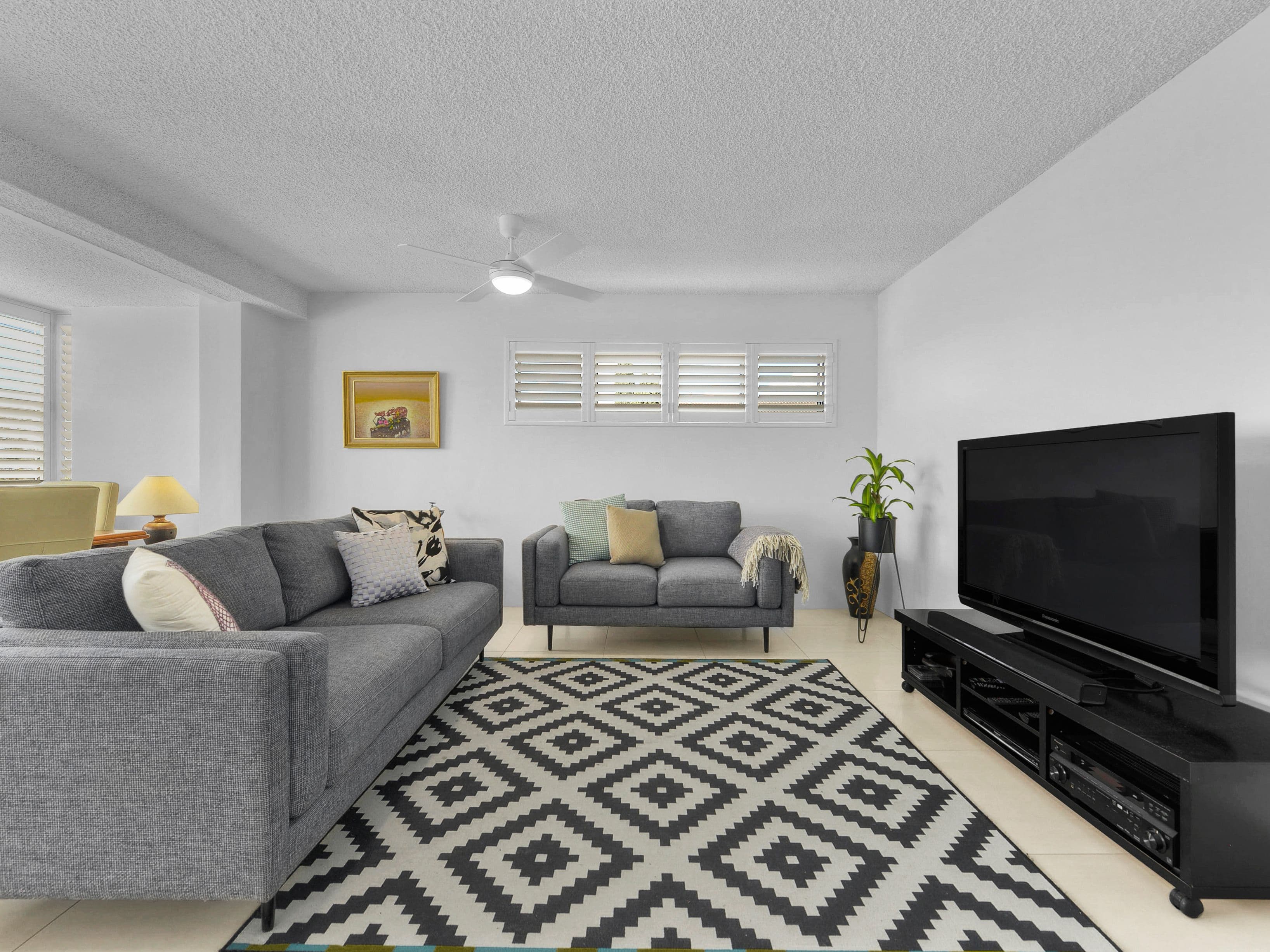 25 Bentley Street, Surrey Hills, Surrey Hills - Thumbnail 2