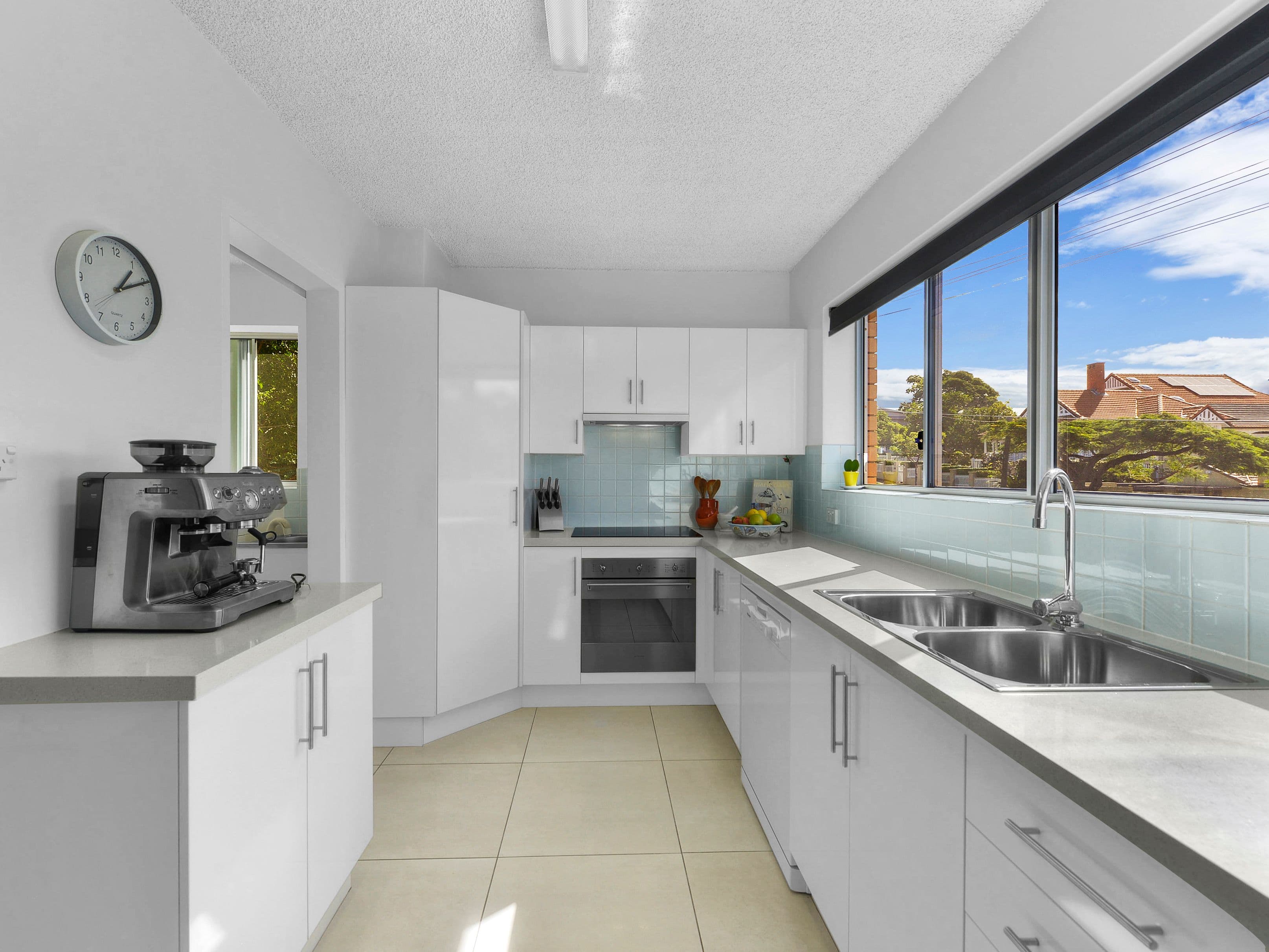 25 Bentley Street, Surrey Hills, Surrey Hills - Thumbnail 6
