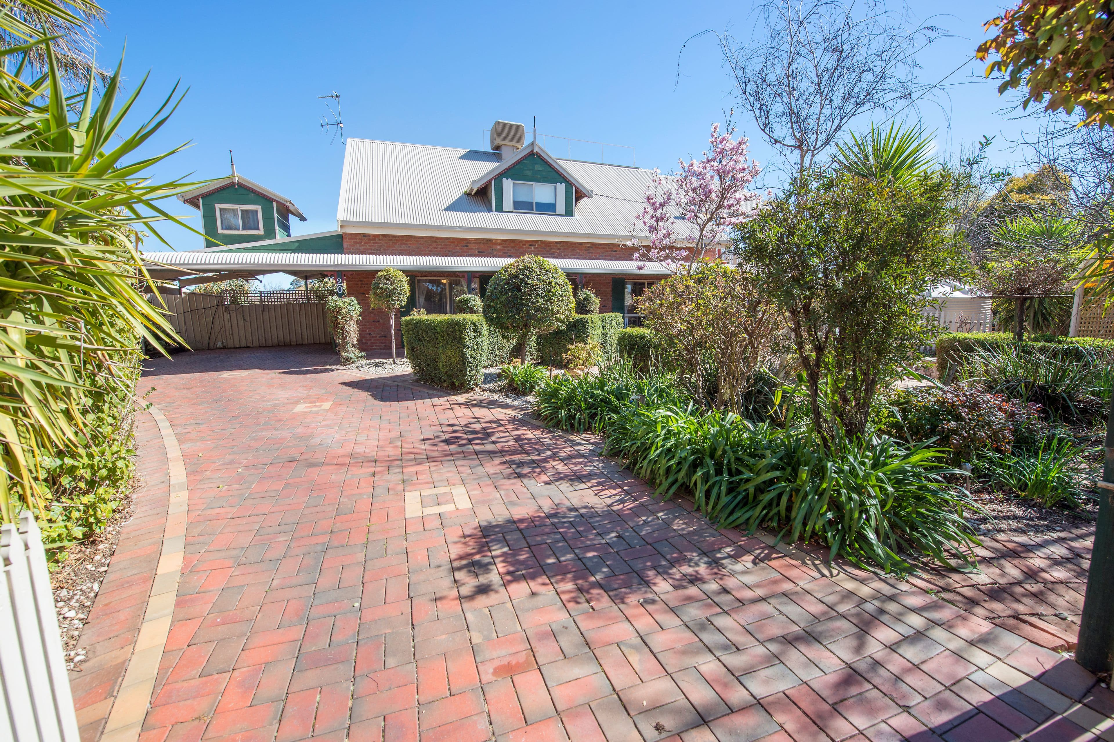 20 Wilkins Grove, Swan Hill VIC 3585, Swan Hill - Image 1