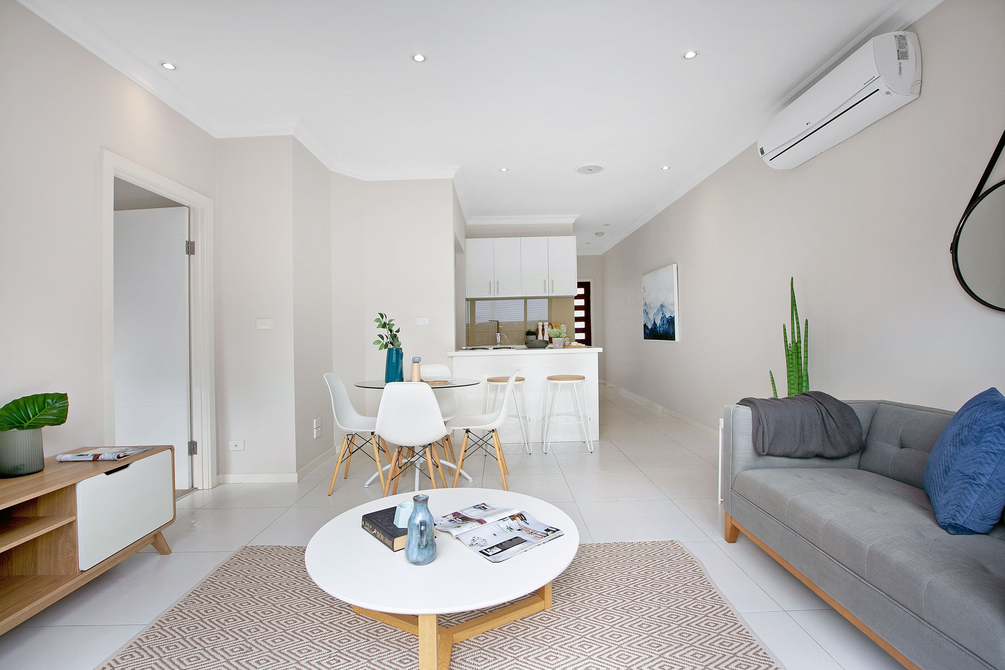 16 Elsey Road, Reservoir VIC 3073, Reservoir - Thumbnail 2