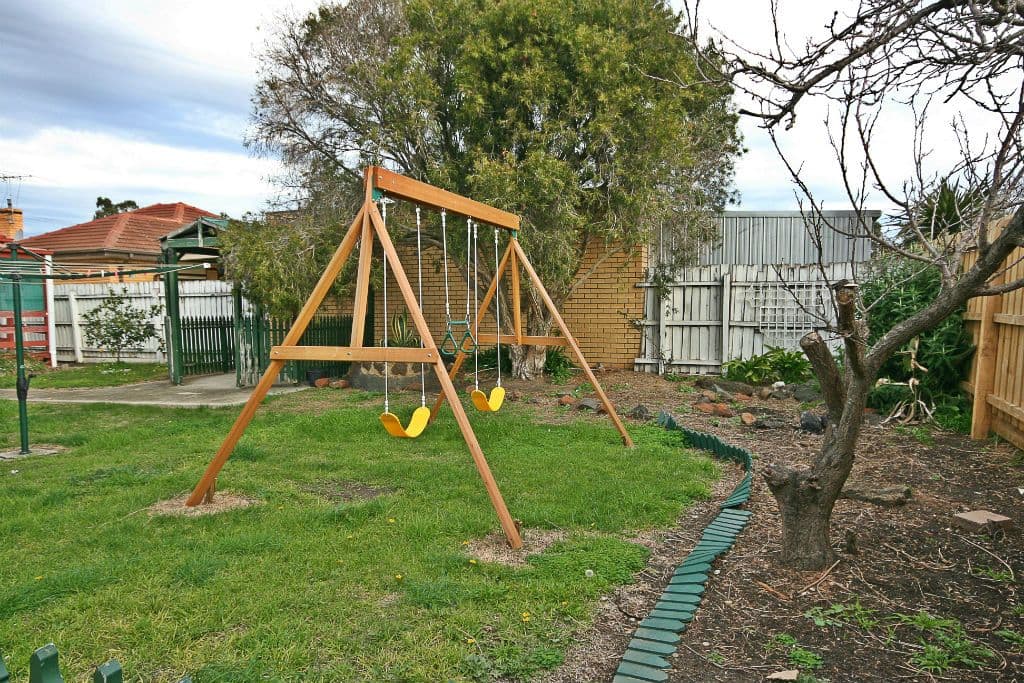 5 Stevens Road, ST ALBANS VIC 3021, St Albans - Thumbnail 5