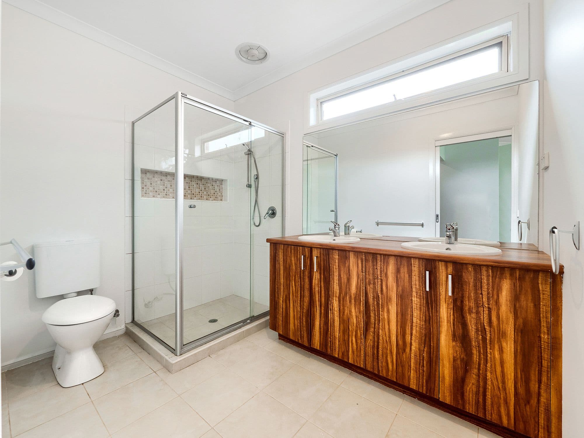 1 Maddock Drive, Cranbourne East VIC 3977, Cranbourne East - Thumbnail 5