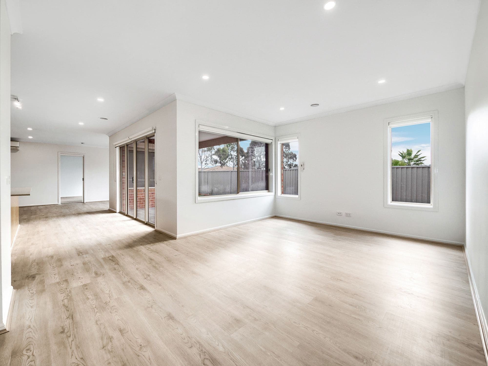 1 Maddock Drive, Cranbourne East VIC 3977, Cranbourne East - Thumbnail 7