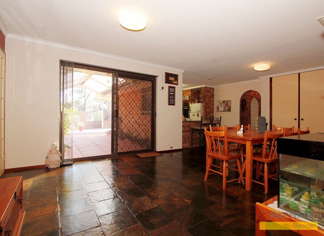 11 Aviemore Close, HAMERSLEY WA 6022, Hamersley - Thumbnail 8