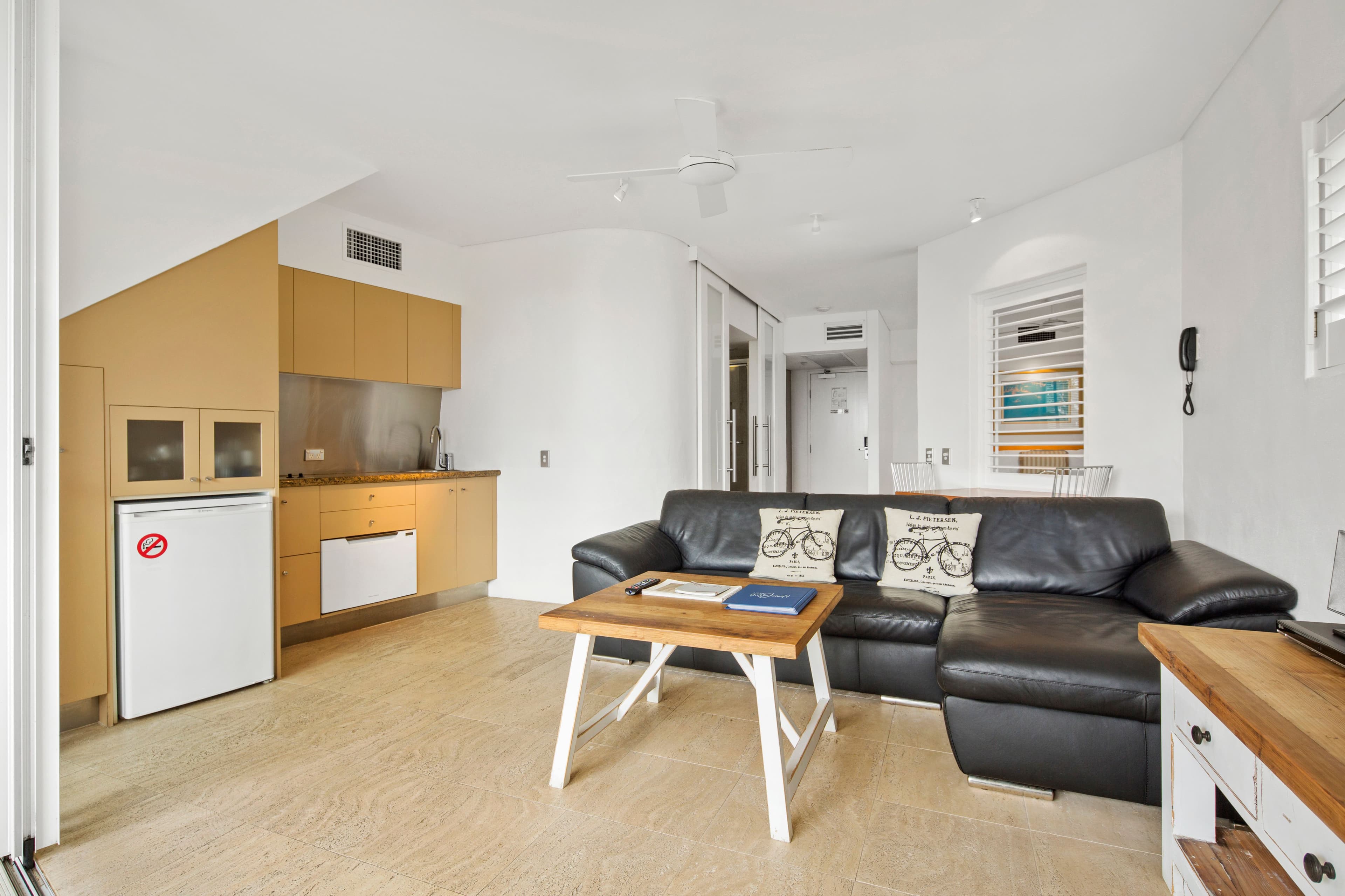16 Noosa Drive, Noosa Heads QLD 4567, Noosa Heads - Thumbnail 2
