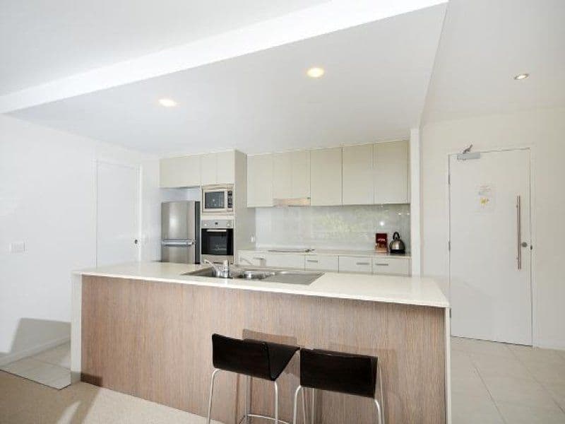 2 Activa Way, HOPE ISLAND QLD 4212, Hope Island - Thumbnail 7