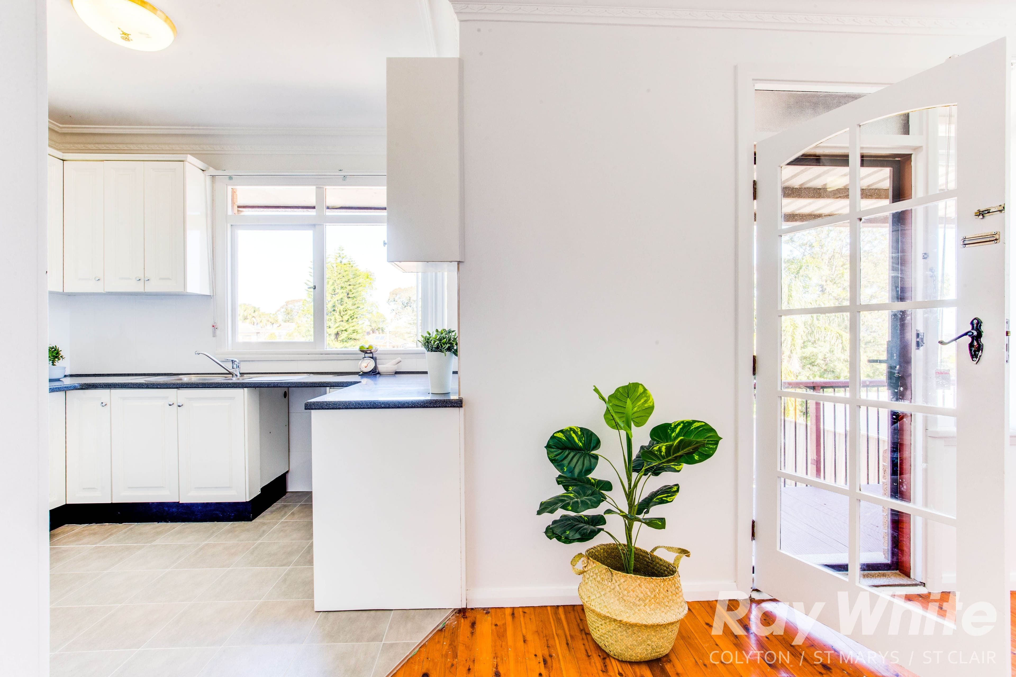 242 Carpenter Street, St Marys - Thumbnail 8