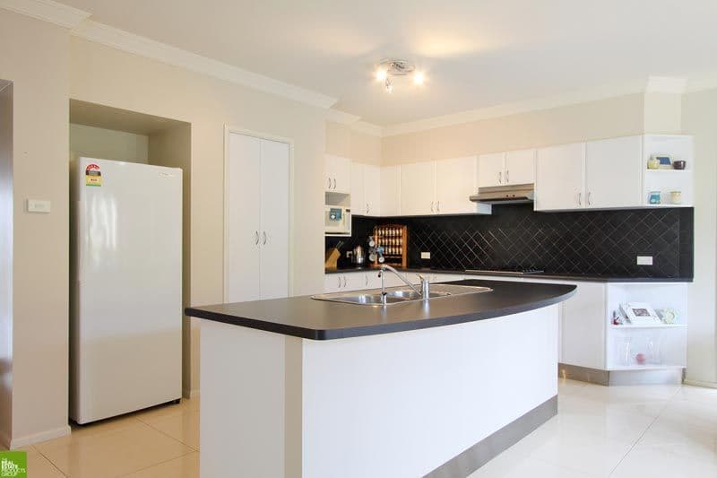 16 Cosgrove Avenue, FLINDERS NSW 2529, Flinders - Thumbnail 4