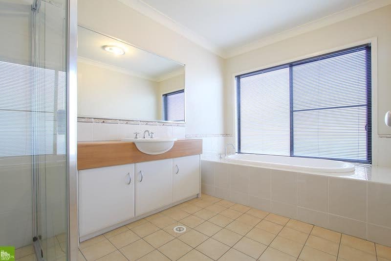 16 Cosgrove Avenue, FLINDERS NSW 2529, Flinders - Thumbnail 5