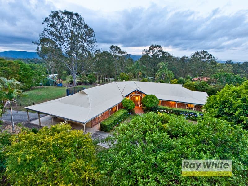 8 Davison Road, Camp Mountain QLD 4520, Camp Mountain - Image 1