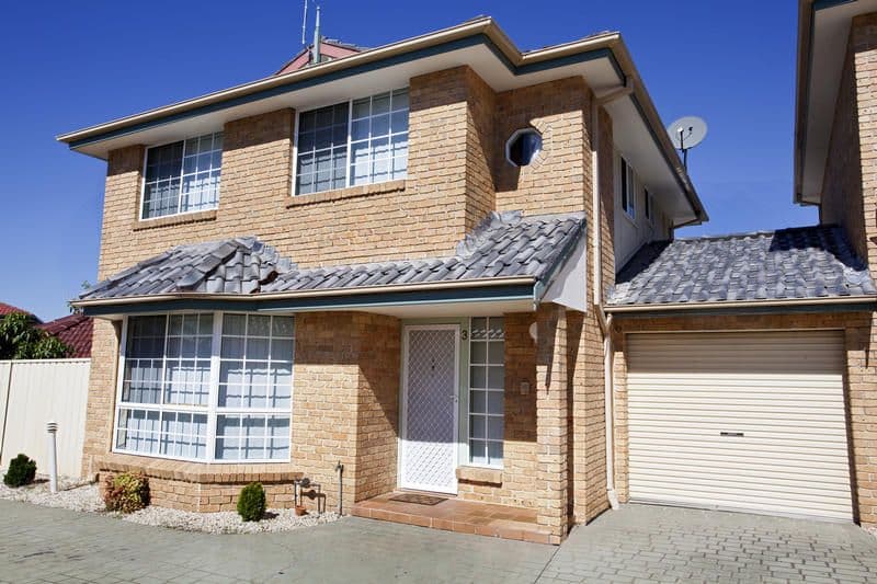BOSSLEY PARK NSW 2176, Bossley Park - Image 1
