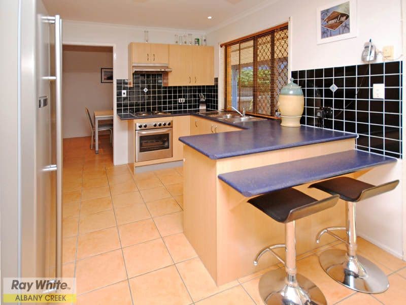 2/1 Mandin Street ALEXANDRA HEADLAND QLD, Alexandra Headland - Thumbnail 2