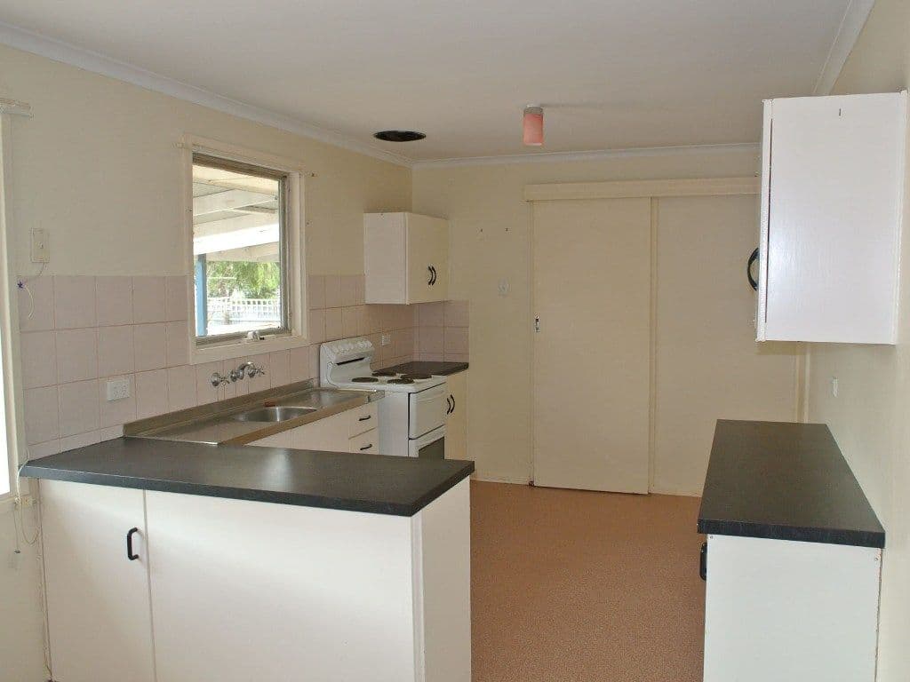 5 Matheson Street, KINGSTON SE SA 5275, Kingston Se - Thumbnail 2