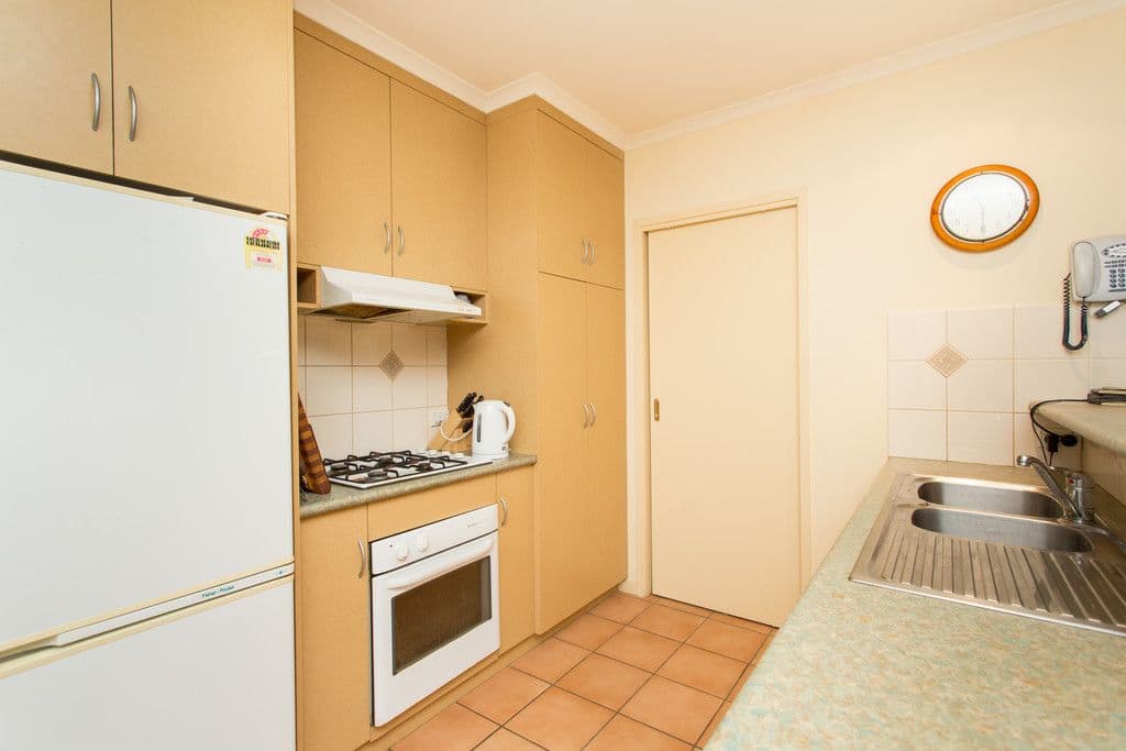 7 Pevensey Grove, Mildura VIC 3500, Mildura - Thumbnail 2