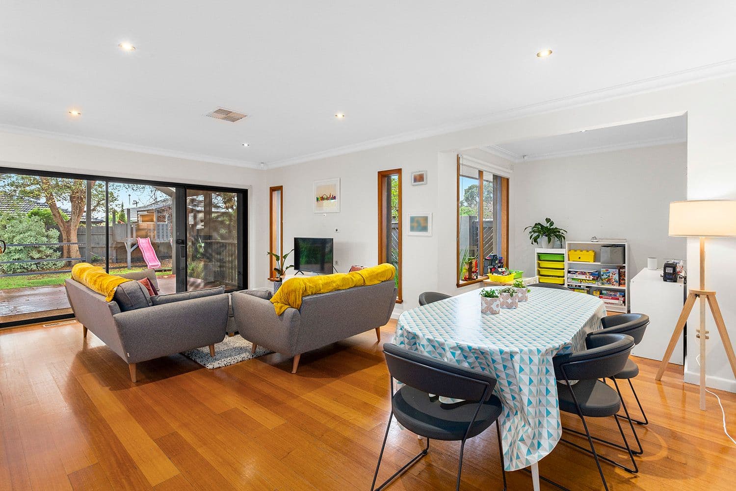 151 Wickham Road, Moorabbin VIC 3189, Moorabbin - Thumbnail 2
