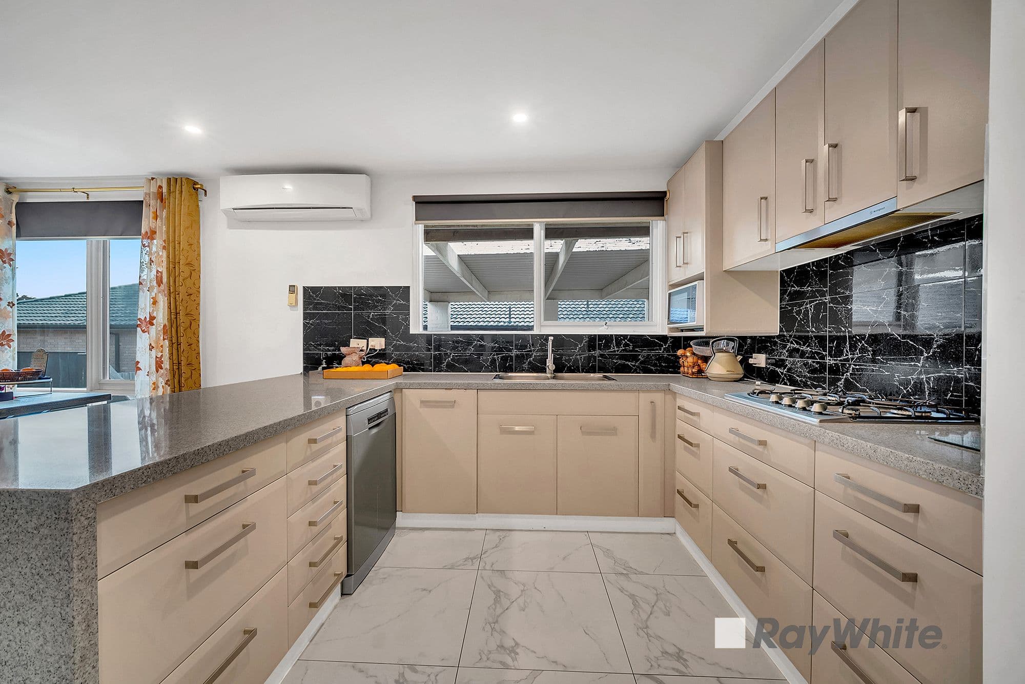 12 Simpson Court, Hallam VIC 3803, Hallam - Thumbnail 3