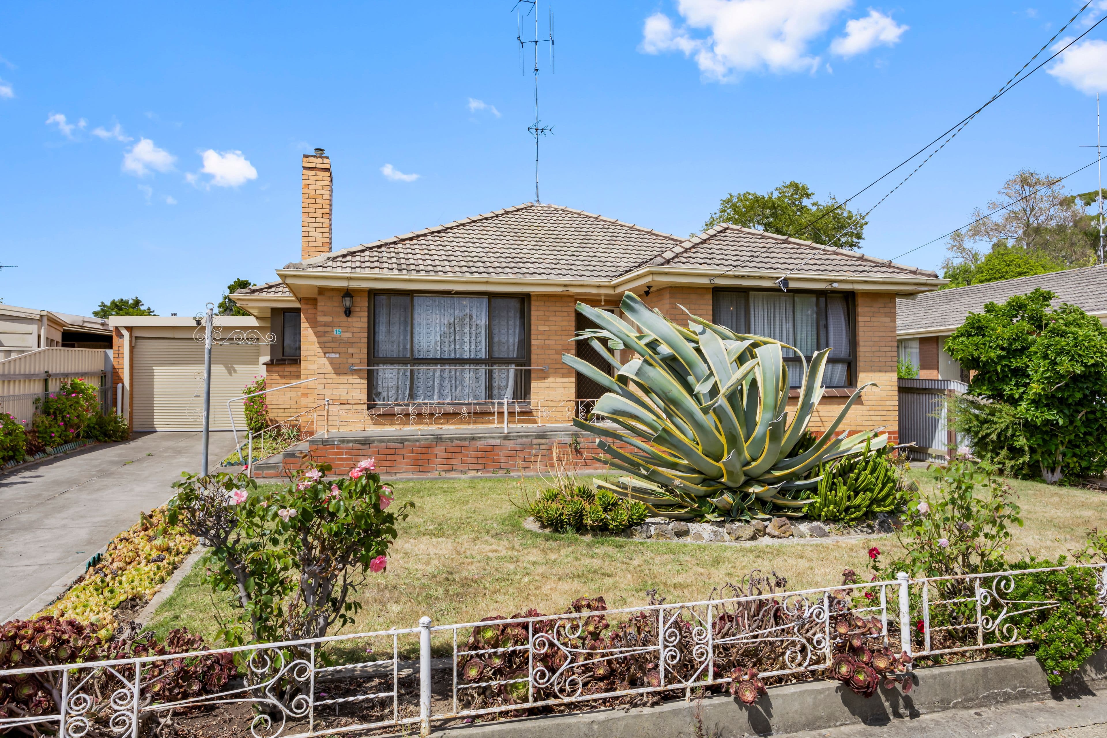 15 Ivanhoe Street, Wendouree VIC 3355, Wendouree - Image 1