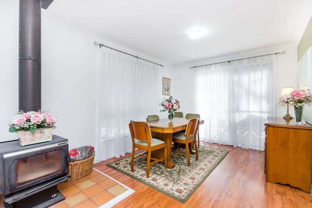 231 Lieutenant Bowen Drive, Bowen Mountain - Thumbnail 4