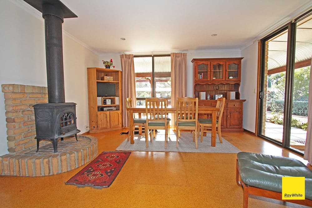 89 Weeroona Drive, Wamboin - Thumbnail 3