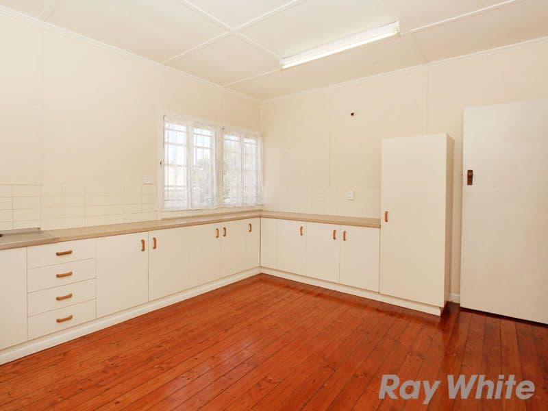 77 Larcombe Street, ZILLMERE QLD 4034, Zillmere - Thumbnail 3