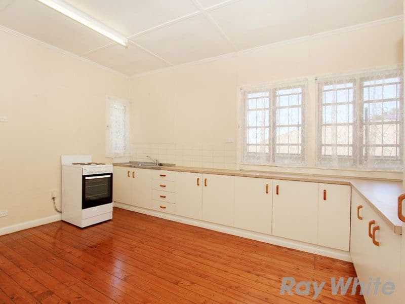 77 Larcombe Street, ZILLMERE QLD 4034, Zillmere - Thumbnail 4