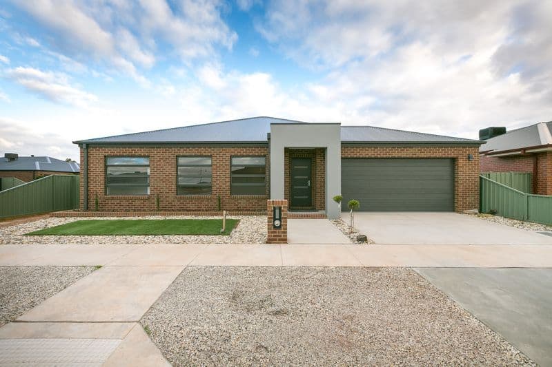 19 Greenfield Drive, Epsom VIC 3551, Epsom - Image 1