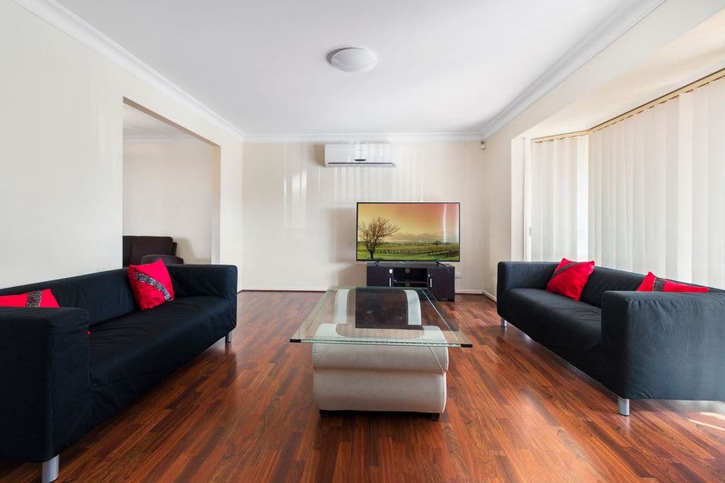 28 Flinders Crescent, Hinchinbrook - Thumbnail 3